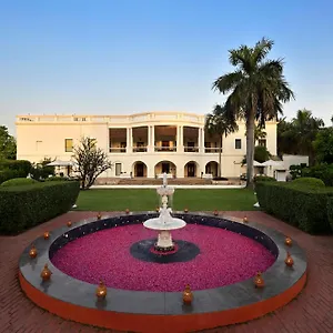 Hotel Taj Nadesar Palace